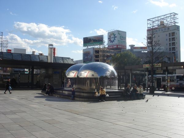 広島に行く人も広島におる人も 広島の街 広島駅前 南口